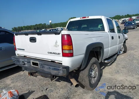 2001 Chevrolet Silverado 2500Hd из США, поврежденный, VIN 1GCHC23UX1F103462